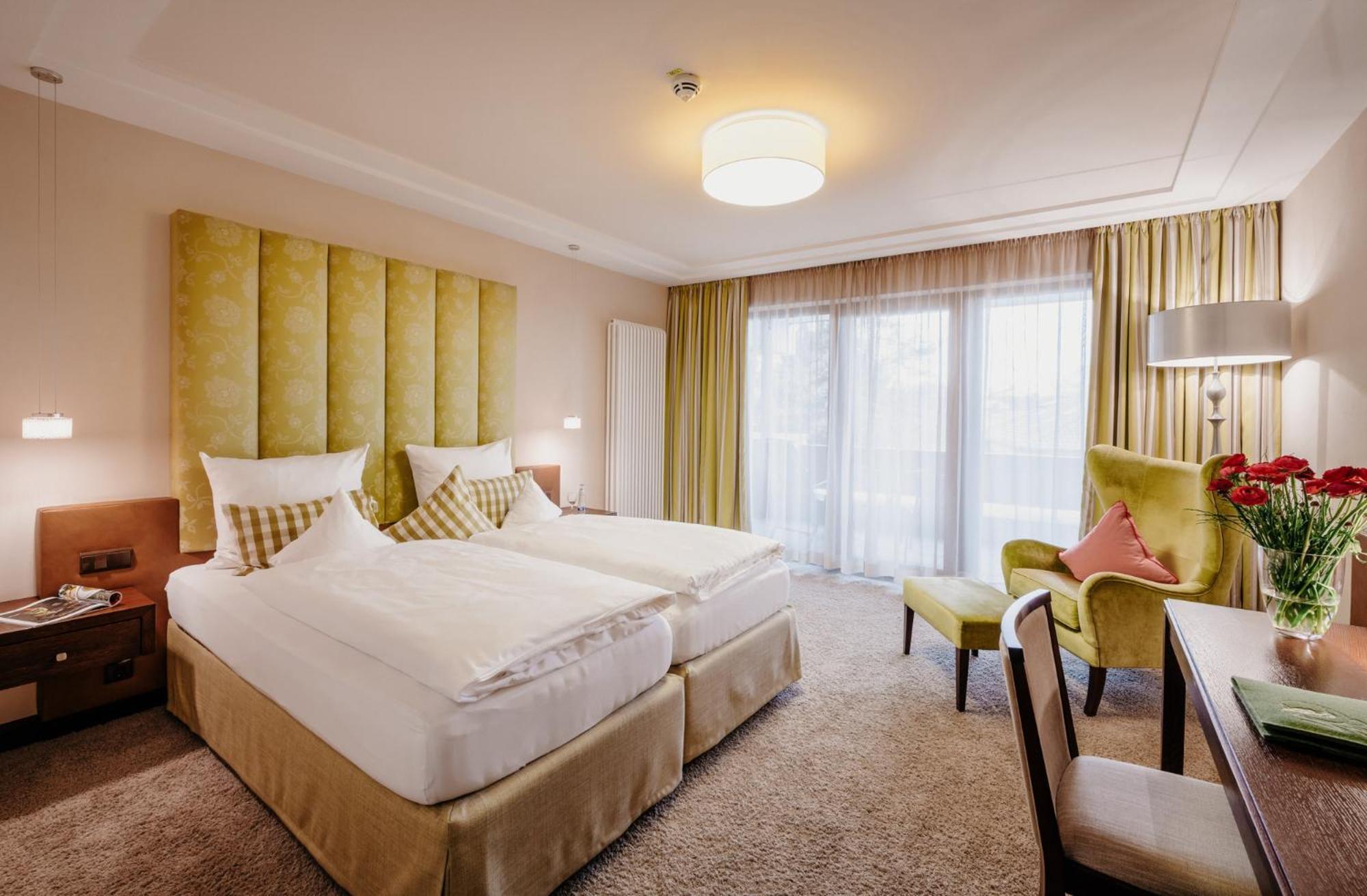 Der Eisvogel - Wellness- & Genusshotel Bad Gögging Εξωτερικό φωτογραφία